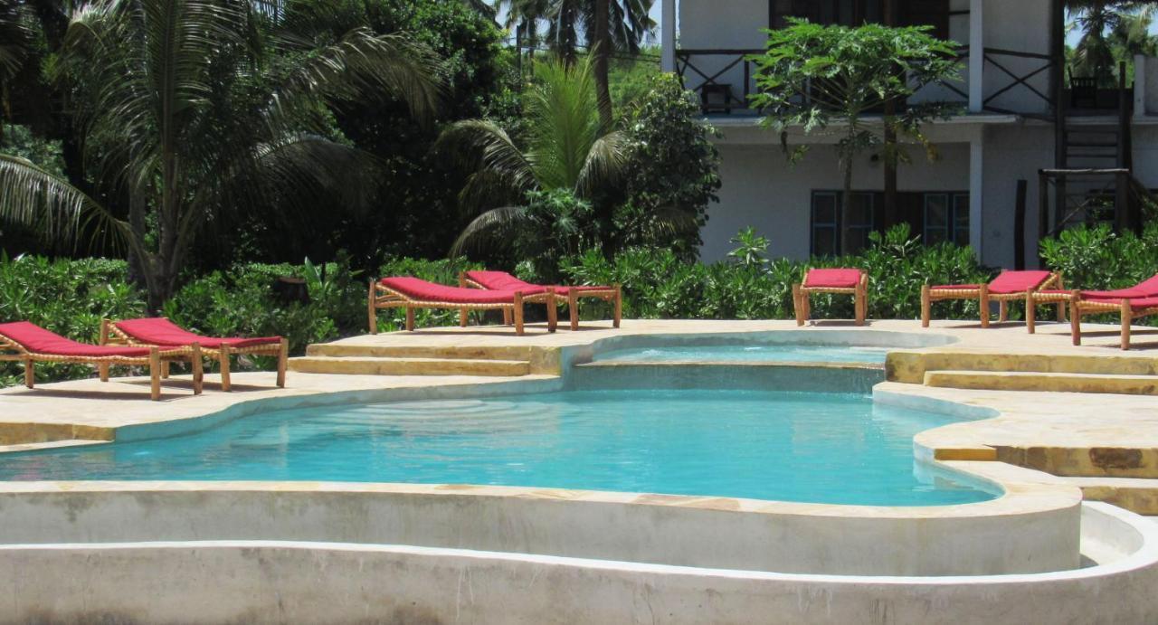 Panga Chumvi Beach Resort Matemwe  Exteriör bild